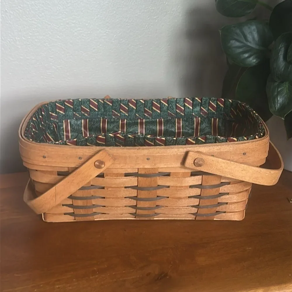 1992 Vintage Signed Longaberger Large Bread Basket with Striped Liner!